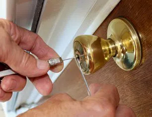 Galaxy Locksmith Store Inglewood, CA 310-975-3198 - 4-Professional-Locksmith