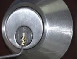 Galaxy Locksmith Store Inglewood, CA 310-975-3198 - 7-Broken-Key-Extraction